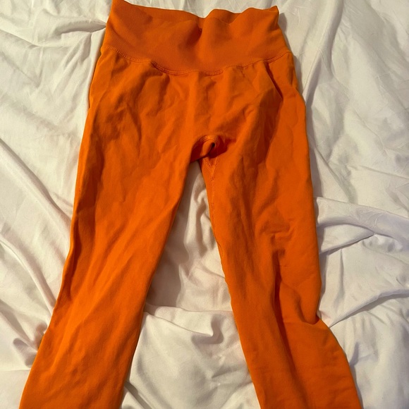 Workout leggings - Picture 1 of 3